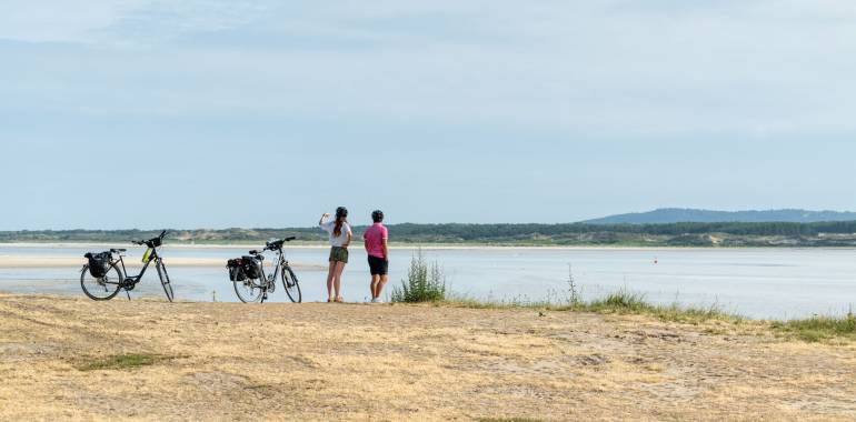 Aire pour camping-car - Office du tourisme du Touquet-Paris-Plage en Côte  d'Opale