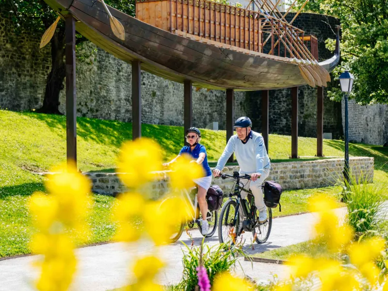 Le jardin Auguste Mariette situé au pied des remparts à Boulogne-sur-Mer