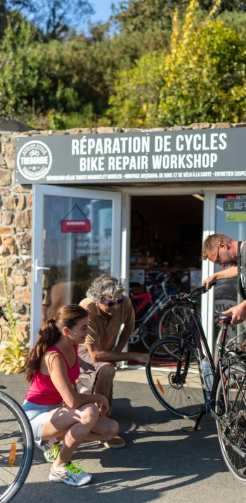 reparateur-velo-accueil-velo-velomaritime.jpg