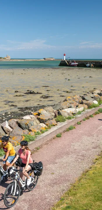 Saint-Vaast-La-Hougue ©E. Berthier
