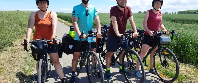 Sarah, Clément, Claire et Benoît - Des remparts aux falaises